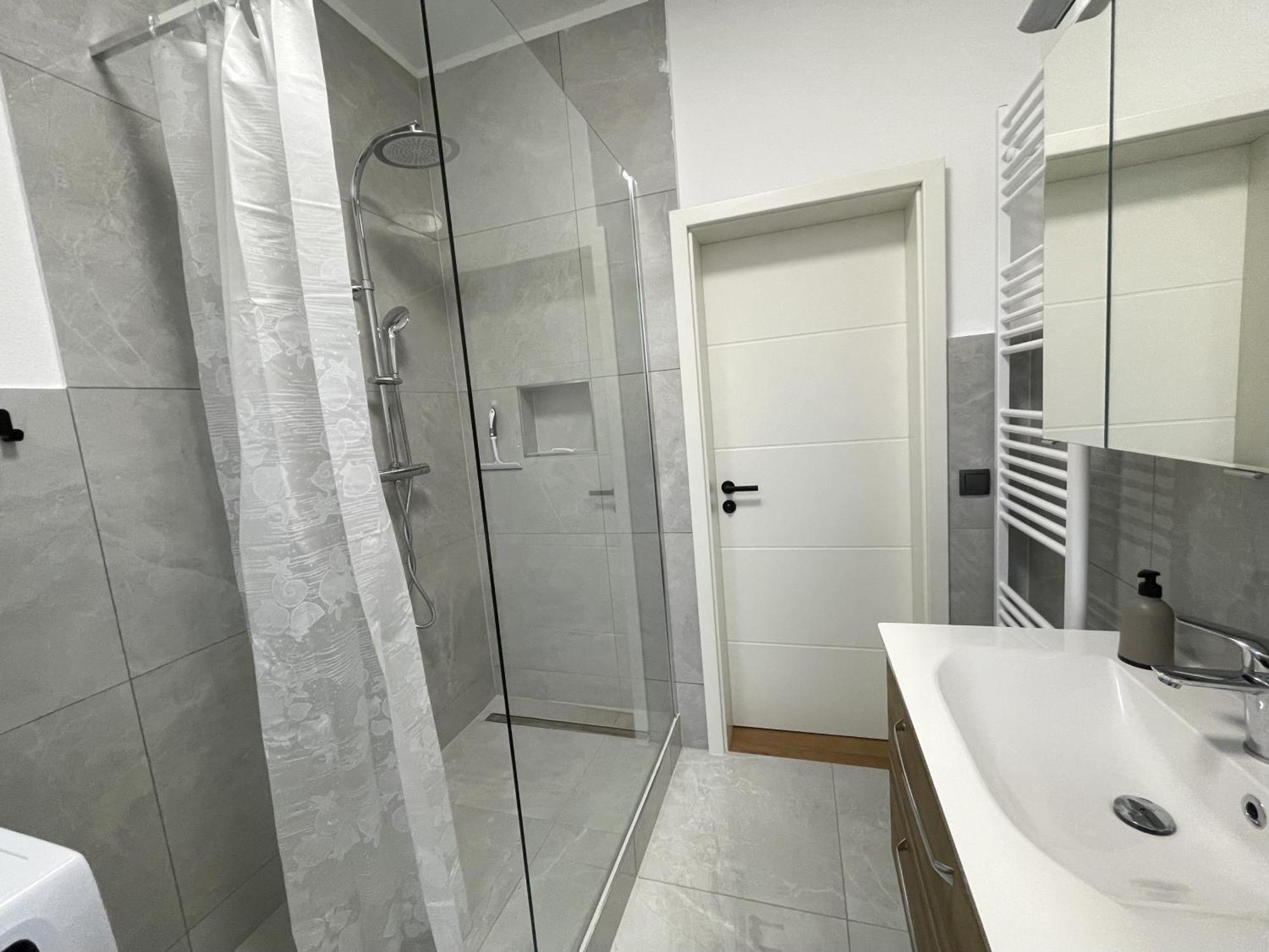 Urbansuites - Stylish Apartments I Koblenz Center I Kitchen I Up To 115M2 Ngoại thất bức ảnh